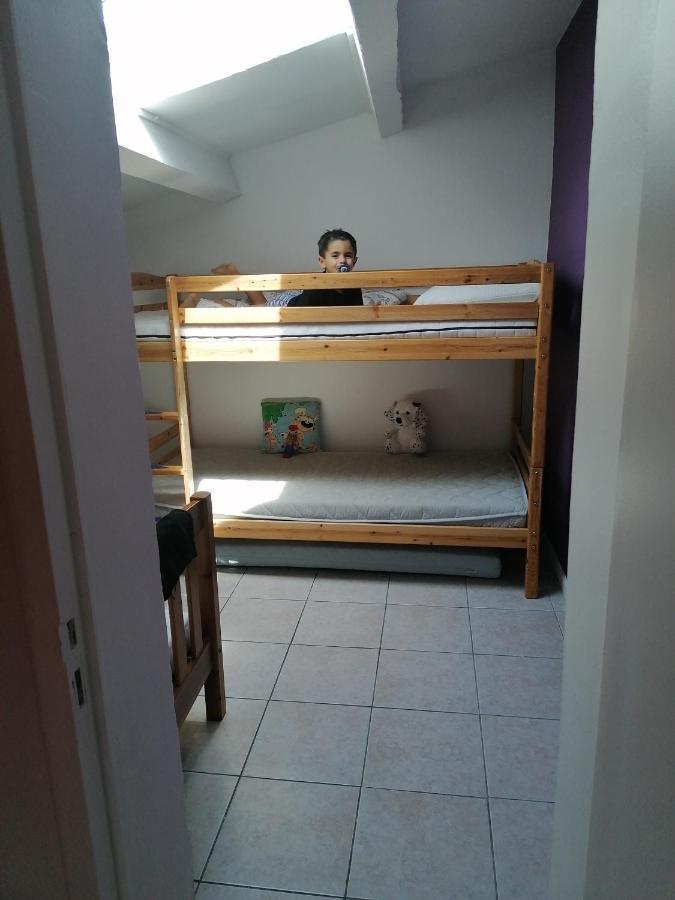 Appartement Meuble A Villeneuve Les Maguelone Exterior foto